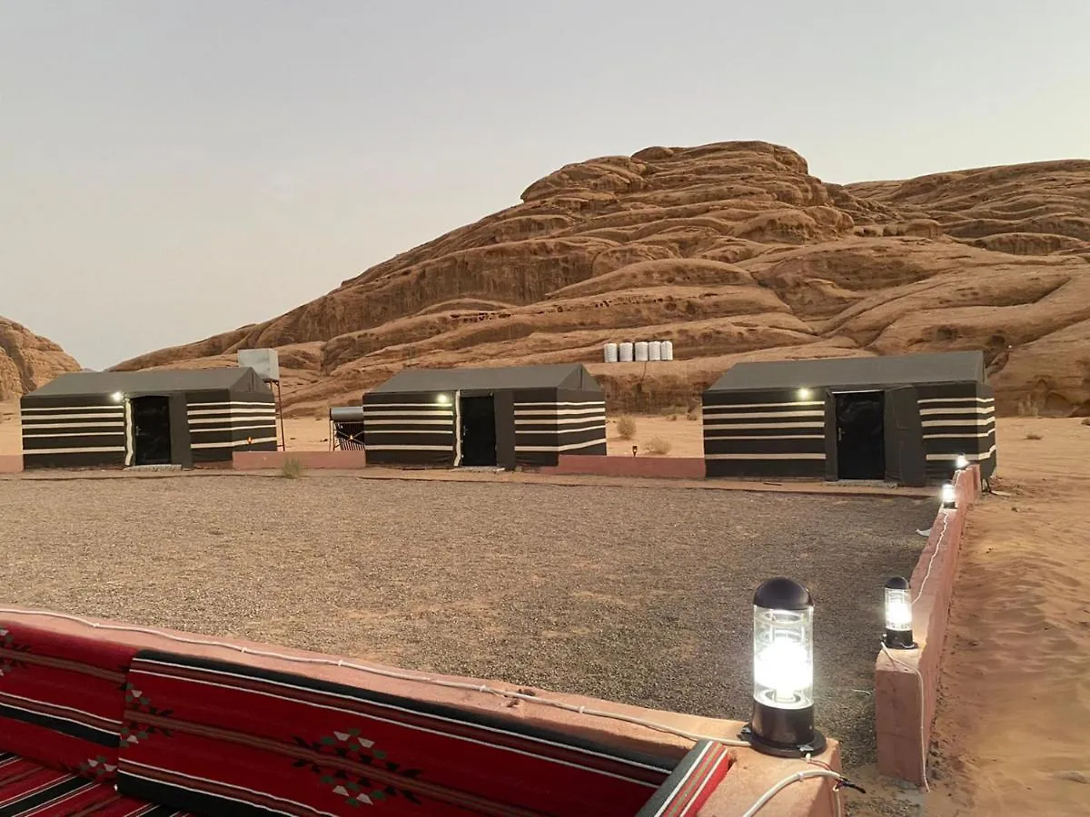 ** Campingplatz Hotel Bronze Mountains Camp Wadi Rum Akaba Jordanien